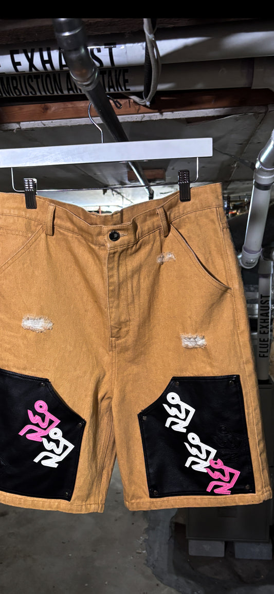 Kaki x Leather “RIGHTBERRY“ Denim shorts